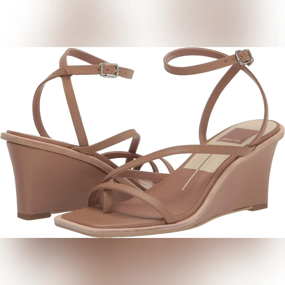 Dolce Vita Women's Gemini: Cafe Leather Ankle Strap Sandal Size 10